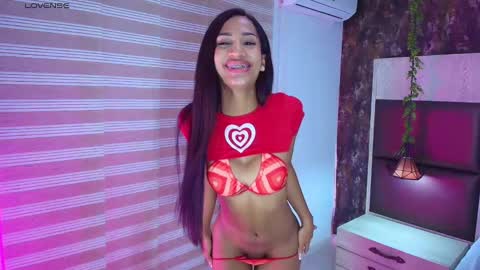 Snapshot of nailuj66 chatting on 01.29.25 Lia online show from 01.29.25