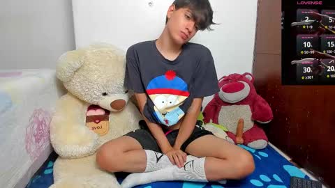 Snapshot of naim_theking chatting on 02.28.26 N A I M T H E K I N G online show from 02.28.26