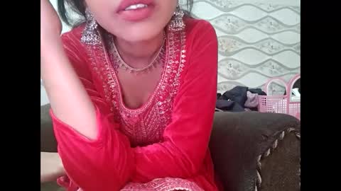 Naina online show from 01.14.25