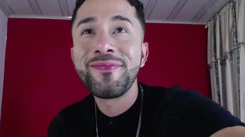 Snapshot of nainpaulo chatting on 03.09.25 nainpaulo online show from 03.09.25