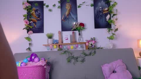 nairagold_ online show from 04.06.26