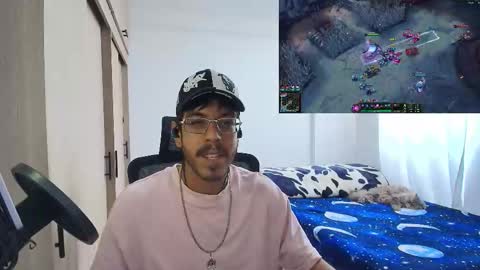 Snapshot of naitsihrc chatting on 11.22.25 Nait online show from 11.22.25