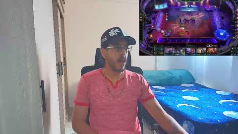 Snapshot of naitsihrc chatting on 12.16.25 Nait online show from 12.16.25