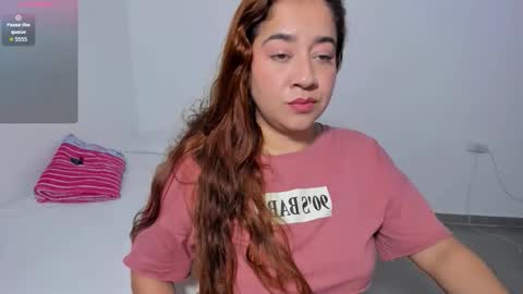 Natalia Flores online show from 03.25.26