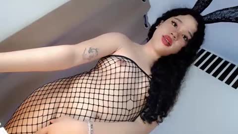 naked_weapon1 online show from 01.02.25