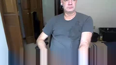 Snapshot of nakedilmale chatting on 06.01.26 Tip 100 for my full real name online show from 06.01.26