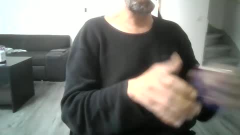 Snapshot of nakedxxxman chatting on 01.19.25 nakedxxxman online show from 01.19.25