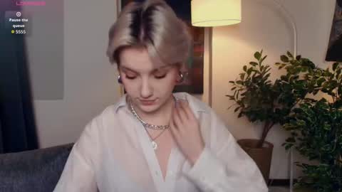 Kate online show from 12.03.25