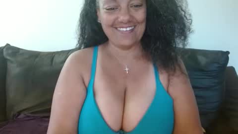 Snapshot of nala_thickk chatting on 04.24.26 Nala Thickk online show from 04.24.26
