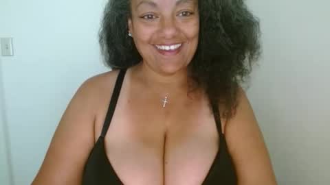 Snapshot of nala_thickk chatting on 04.25.26 Nala Thickk online show from 04.25.26