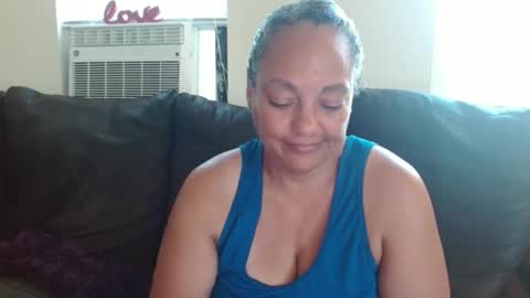 Snapshot of nala_thickk chatting on 05.18.26 Nala Thickk online show from 05.18.26