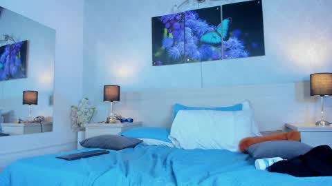 nalamittens online show from 02.06.25