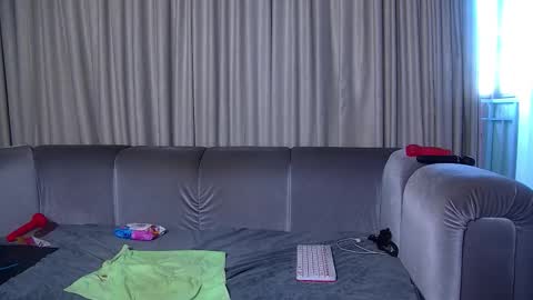 Snapshot of nally_ferrari chatting on 09.19.25 Nally online show from 09.19.25