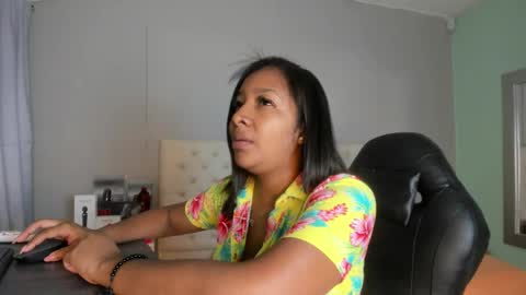 nami_sam online show from 03.01.25