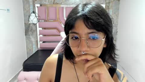 nami_usagi online show from 12.07.24