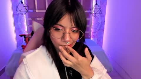 nami_usagi online show from 12.12.24