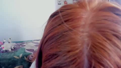 Snapshot of namibecker chatting on 01.29.25 Nami online show from 01.29.25