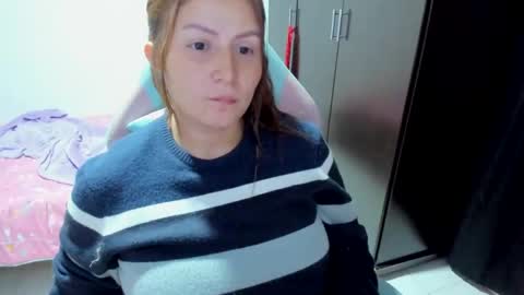 Snapshot of namibecker chatting on 03.07.25 Nami online show from 03.07.25