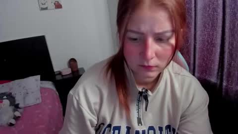 Snapshot of namibecker chatting on 10.18.25 Nami online show from 10.18.25