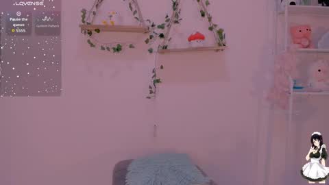 Snapshot of namibergman_ chatting on 10.25.25 N A M I - OF namibergmant online show from 10.25.25