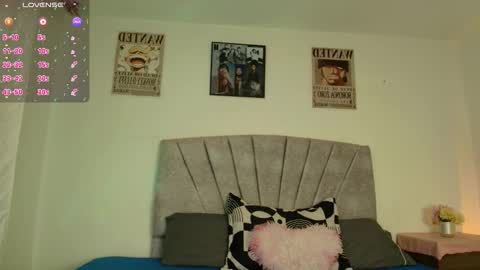 NamiThompson online show from 01.08.26