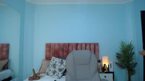Snapshot of nana_levy chatting on 05.30.26 Nana levy online show from 05.30.26