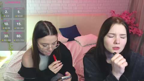 Snapshot of nanami_v02 chatting on 02.03.25 Maeve online show from 02.03.25