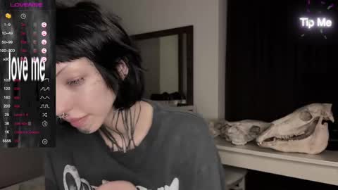 Nana online show from 12.21.24