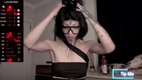 Nana online show from 02.07.25