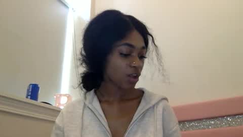 Snapshot of nanaonn chatting on 02.24.26 nanaonn online show from 02.24.26