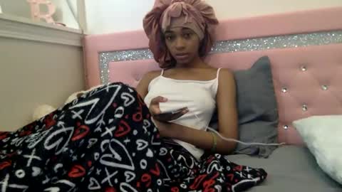 Snapshot of nanaonn chatting on 02.28.26 nanaonn online show from 02.28.26