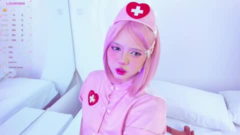 NanaOsaky online show from 02.10.25