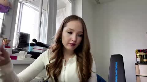 Mila online show from 04.23.26