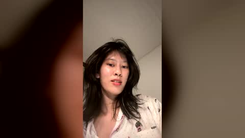 NANA WALKER online show from 03.09.26