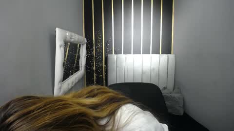 Snapshot of nancy_blonde chatting on 05.15.26 nancy blonde online show from 05.15.26