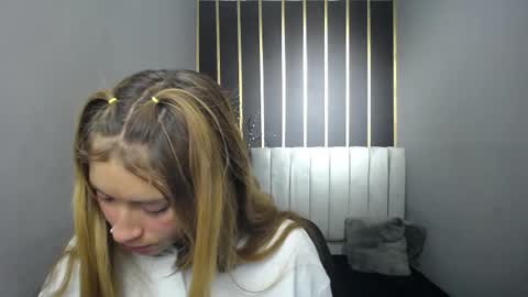 Snapshot of nancy_blonde chatting on 05.16.26 nancy blonde online show from 05.16.26