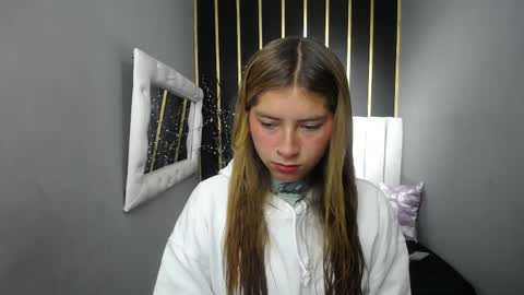 Snapshot of nancy_blonde chatting on 06.05.26 nancy blonde online show from 06.05.26