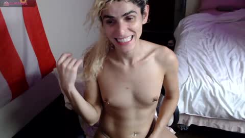 Snapshot of nanikitty69 chatting on 01.16.25 Nanki Teresa online show from 01.16.25