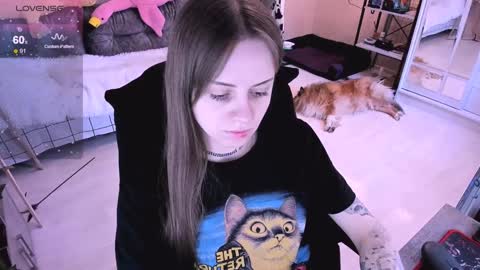 Monday-Friday 12-4 AM and 6-9 AM New York time online show from 01.12.25