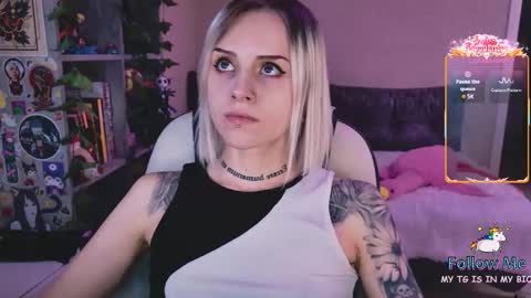 Monday-Friday 12-4 AM and 6-9 AM New York time online show from 02.21.26