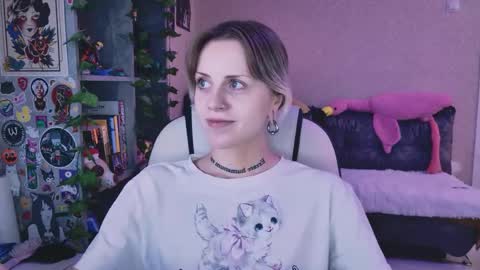 Snapshot of nanitamoore chatting on 06.06.26 Monday-Friday 12-4 AM and 6-9 AM New York time online show from 06.06.26