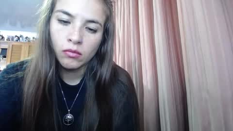 Snapshot of nanna_yoshi chatting on 10.21.25 nanna yoshi online show from 10.21.25