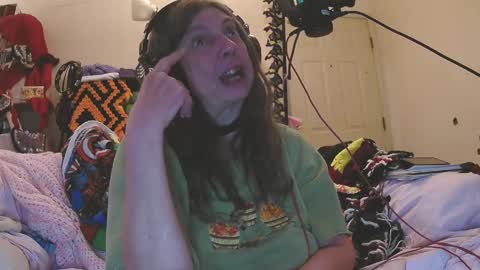 Snapshot of nannabaldur chatting on 05.31.26 Nanna Baldur online show from 05.31.26