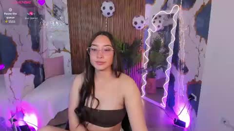 Snapshot of nanni_tay chatting on 07.14.26 Nanni online show from 07.14.26