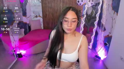Snapshot of nanni_tay chatting on 07.16.26 Nanni online show from 07.16.26