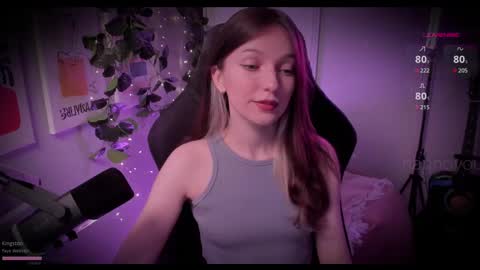 Snapshot of nannoyou chatting on 03.08.25 NannoNancy online show from 03.08.25