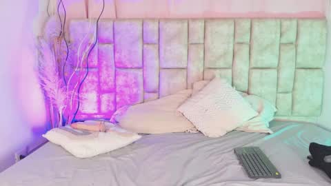 nanymatrioska online show from 04.16.26