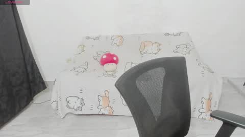  Naoko  online show from 06.08.26