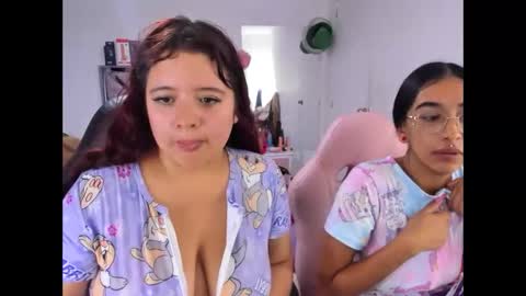Snapshot of naomi_johnson132 chatting on 05.24.26 nahomi online show from 05.24.26