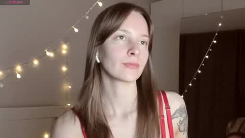 Snapshot of naomi_oops chatting on 06.23.26 Naomi online show from 06.23.26